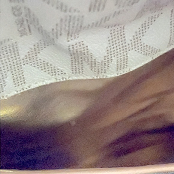 2023 Sale 💕 Michael Kors Monogram Clutch - Picture 2 of 5
